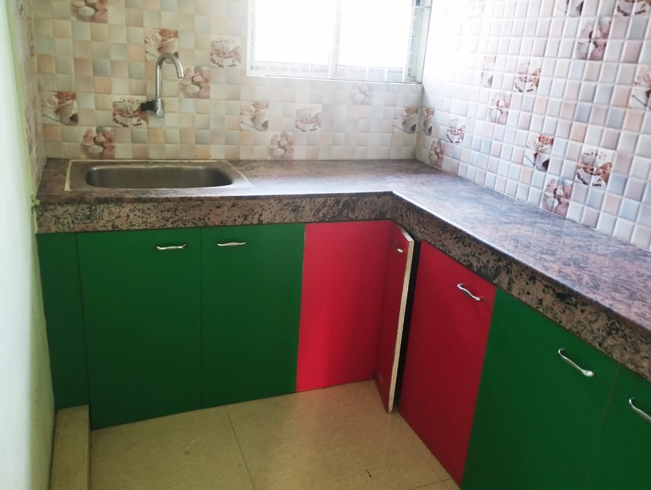 Unfurnished 3bhk in Radha Nagar Path, Barbari Village, Guwahati, Assam, India for Rent